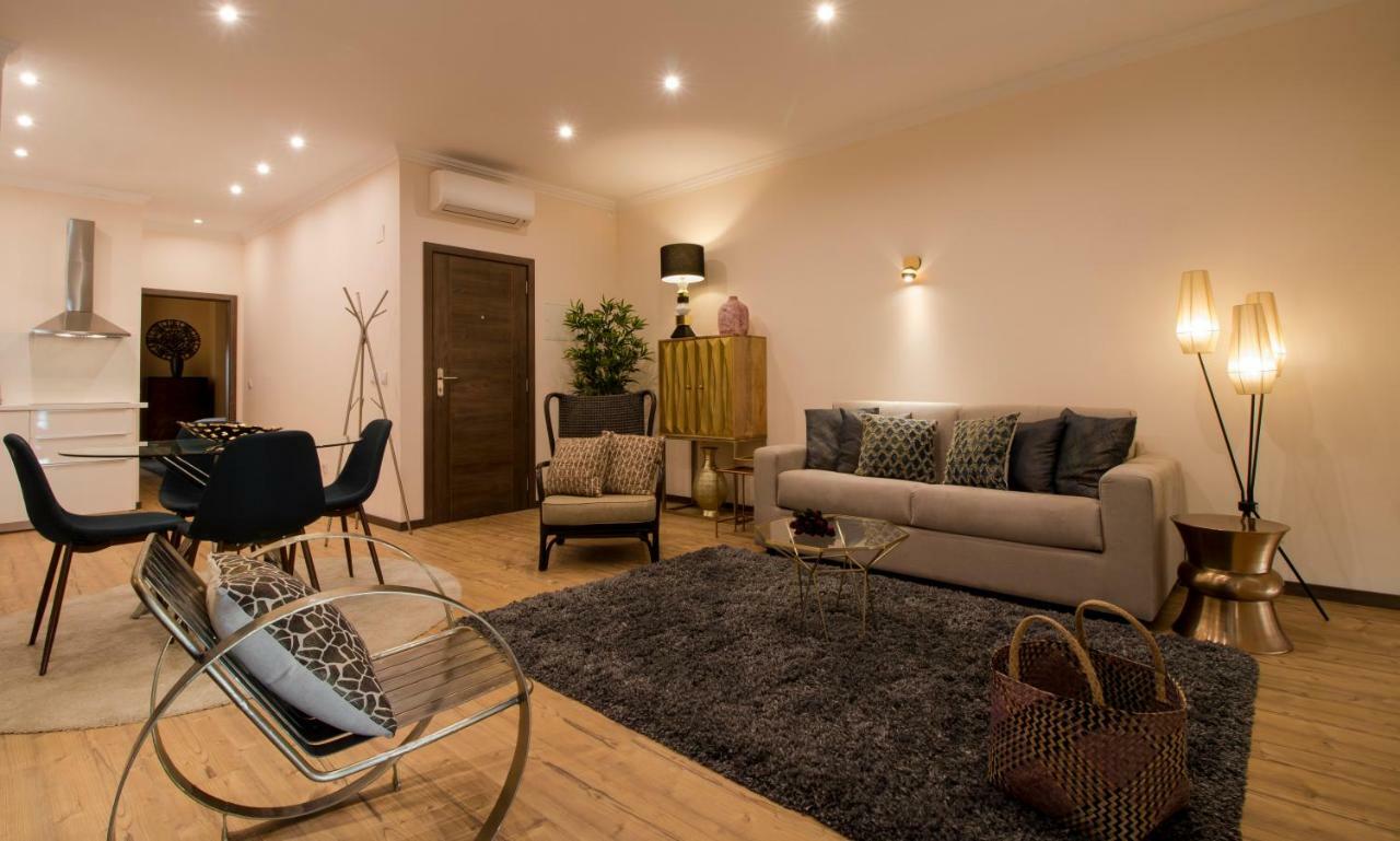 Apartamentos Rosa Do Bairro Alto Lissabon Exterior foto