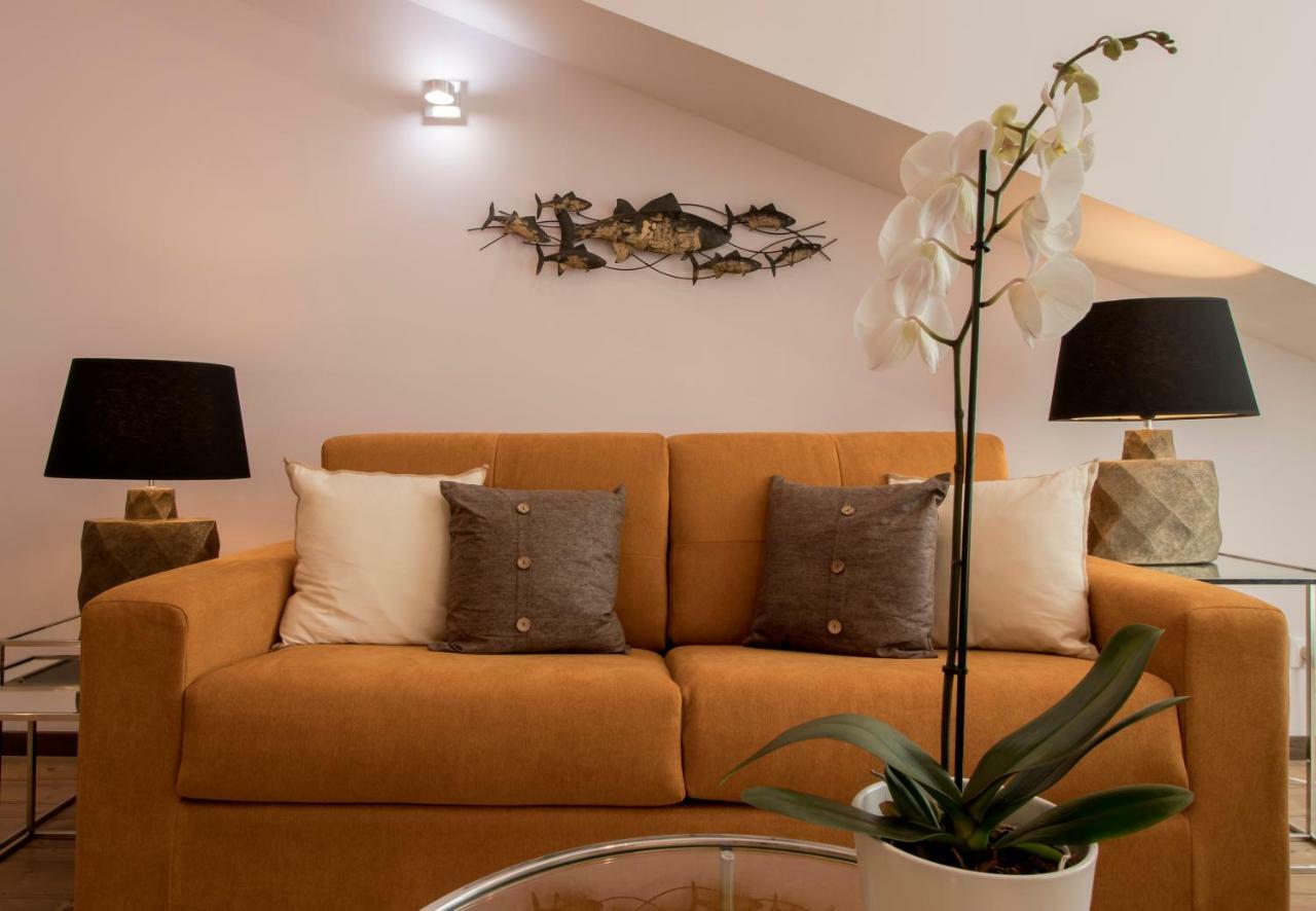 Apartamentos Rosa Do Bairro Alto Lissabon Exterior foto